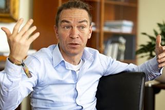 Bartoš v roli stavebníka: Zkusil jsem digitálně žádat o povolení rozhledny - Novinky